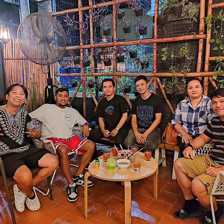 ซูล่า เรสซิเดนซ์ Hostel Makati City ภายนอก รูปภาพ
