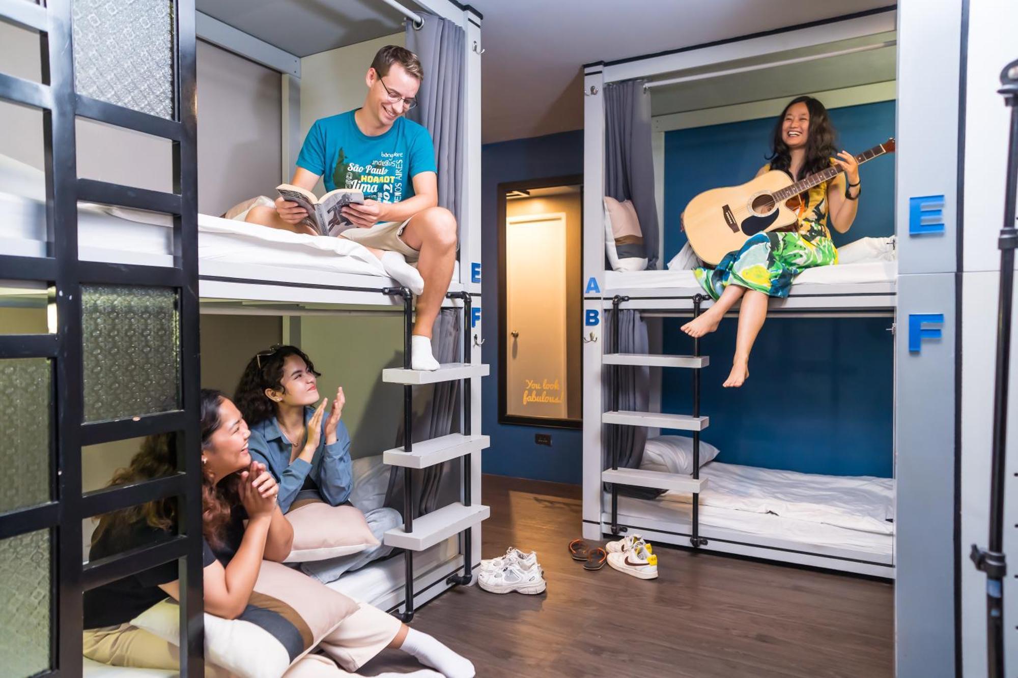 ซูล่า เรสซิเดนซ์ Hostel Makati City ภายนอก รูปภาพ
