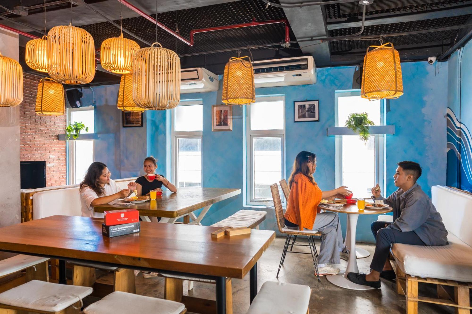 ซูล่า เรสซิเดนซ์ Hostel Makati City ภายนอก รูปภาพ
