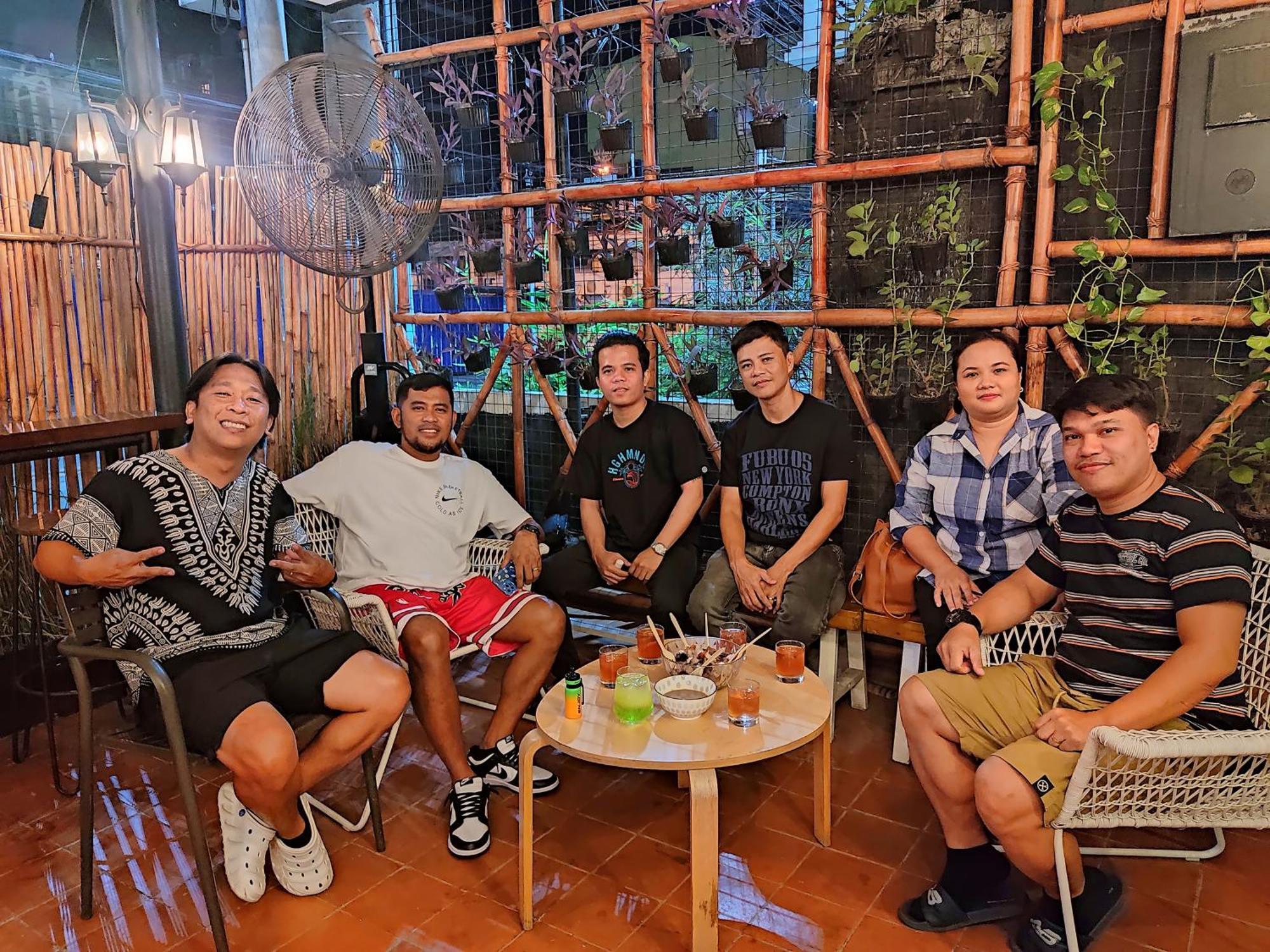 ซูล่า เรสซิเดนซ์ Hostel Makati City ภายนอก รูปภาพ